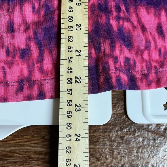 Rare HTF Hello Kitty Women’s Large Tie Dye Tank Top Athletic Activewear NWT - Picture 9 of 9